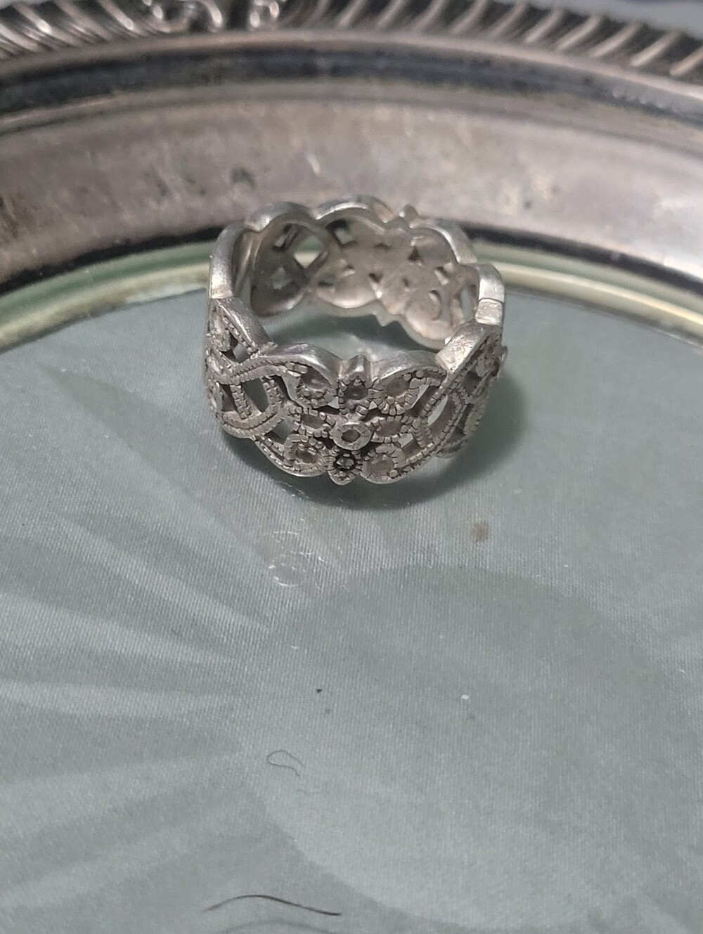 Intricate Sterling Silver Floral Filigree Women's Band Ring